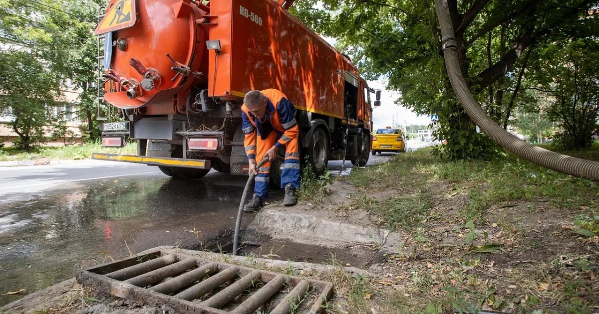 Промывка ливнестоков и приямков